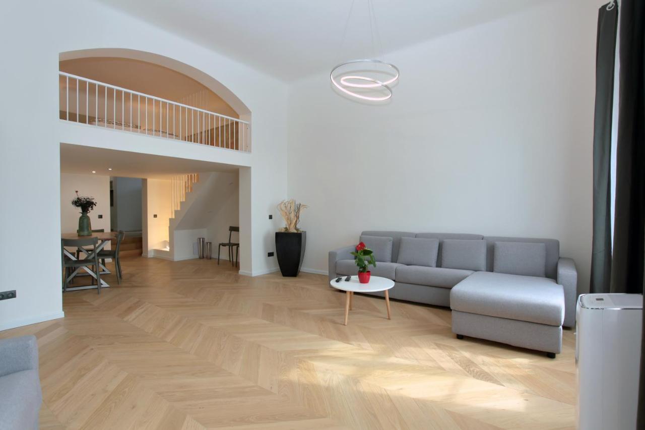 The Apartment House - Mezibranska Praga Exterior foto